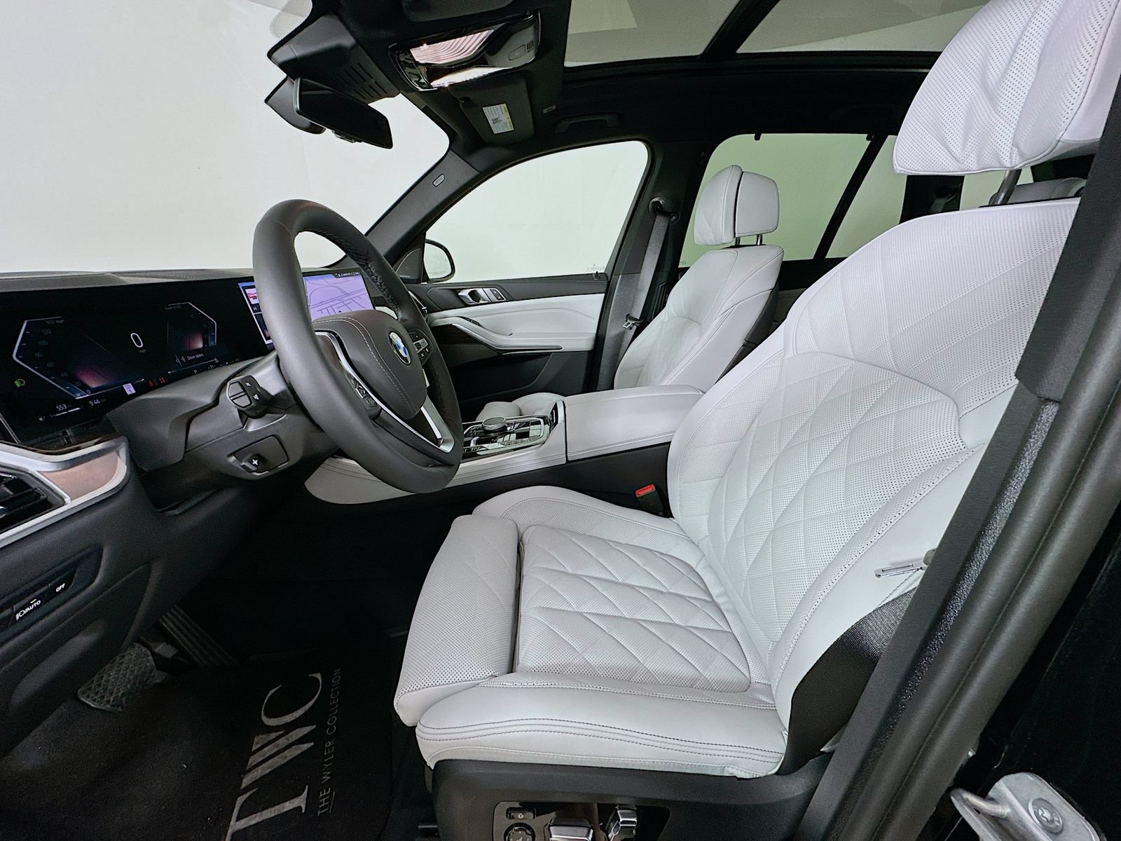 New 2026 BMW X5 xDrive40i AWD/4WD image 32