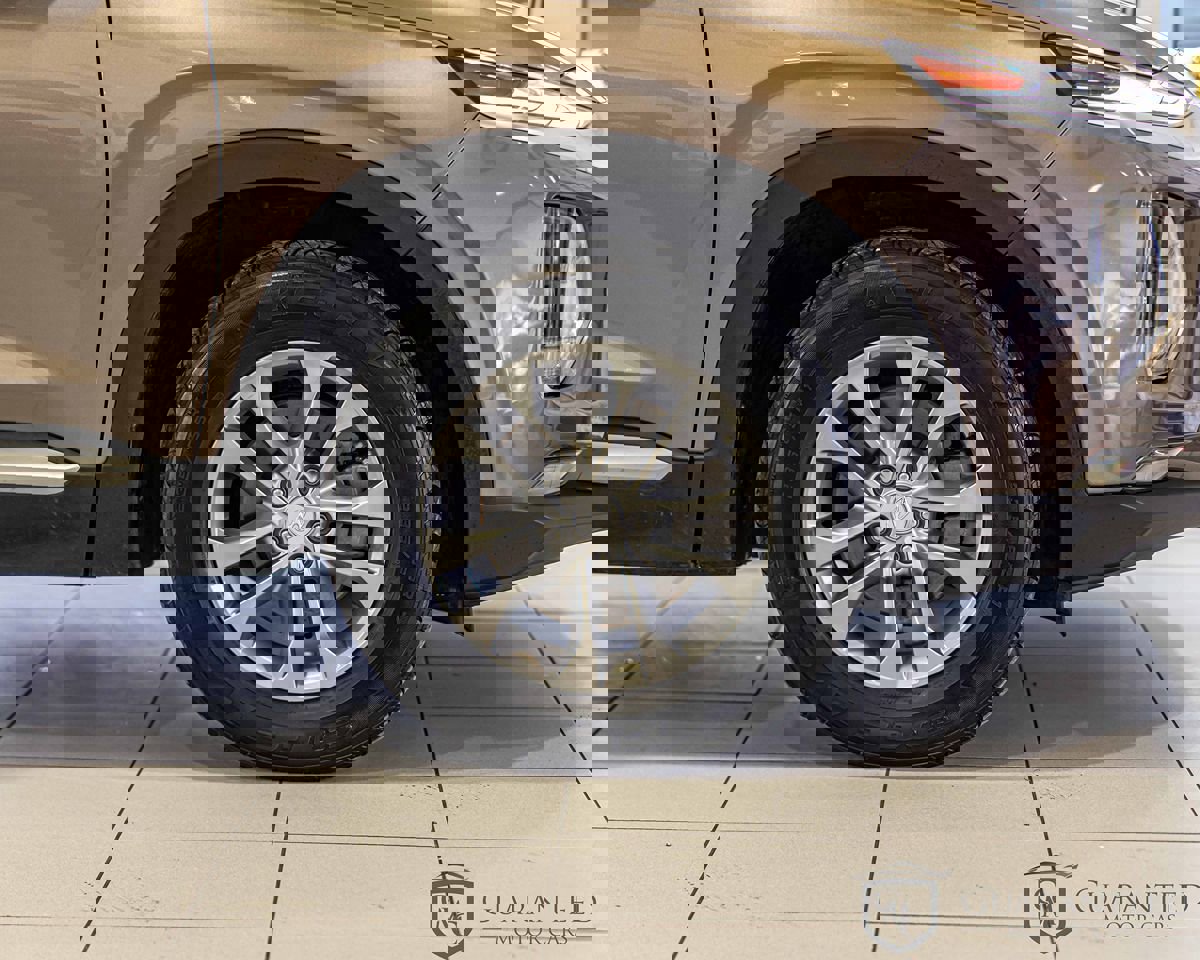 Used 2020 Hyundai Santa Fe SEL image 10