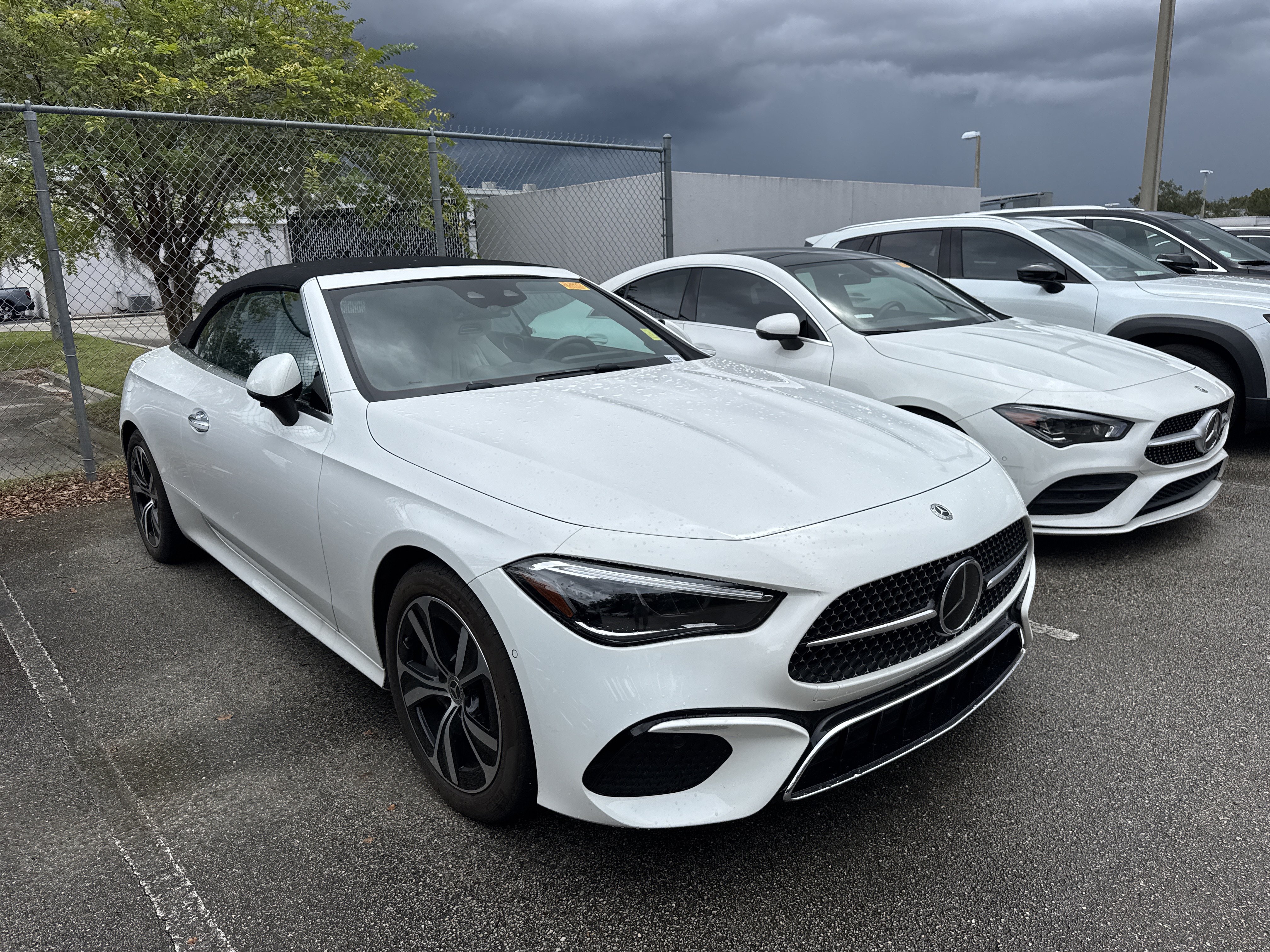 Certified 2024 Mercedes-Benz CLE 300 4MATIC Cabriolet image 4