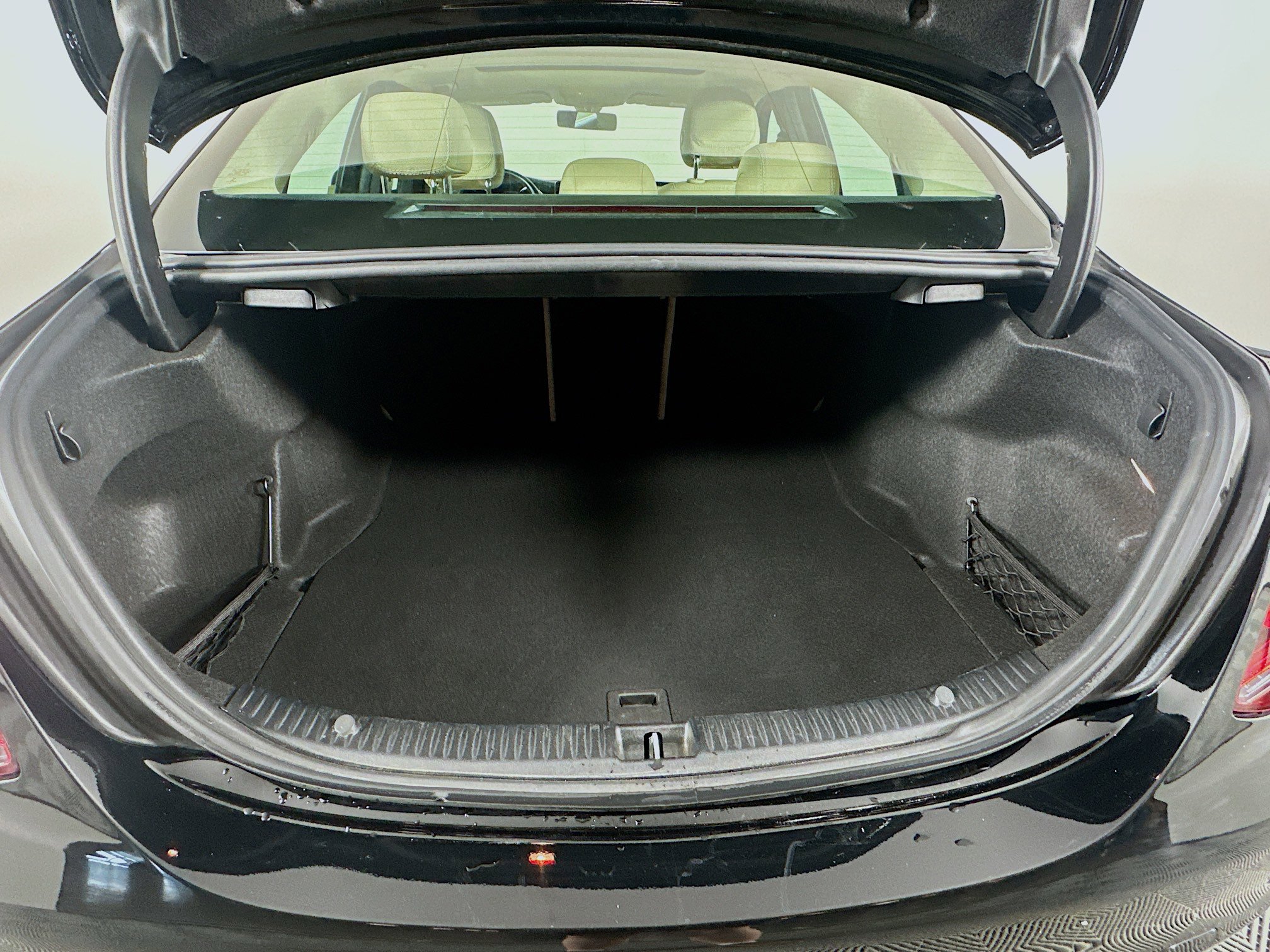 Used 2020 Mercedes-Benz C 300 Sedan image 28