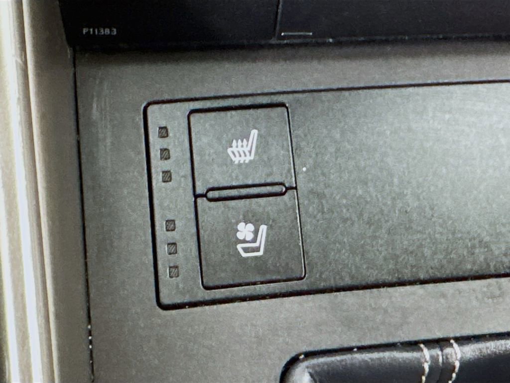 Used 2017 Lexus IS 200t w/ Navigation System Package image 15