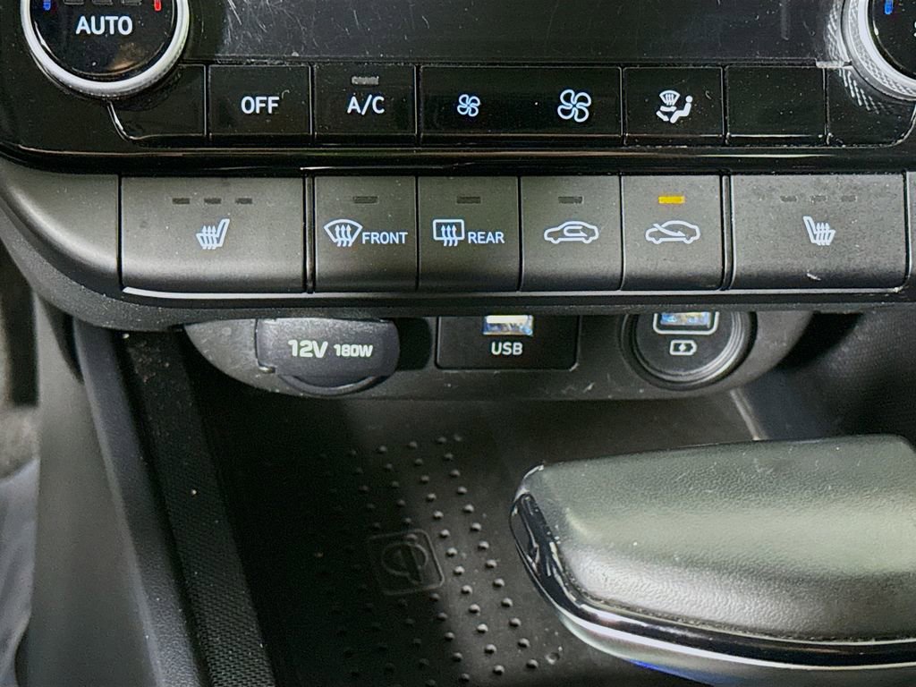 Certified 2023 Hyundai Elantra SEL w/ Convenience Package FWD image 12