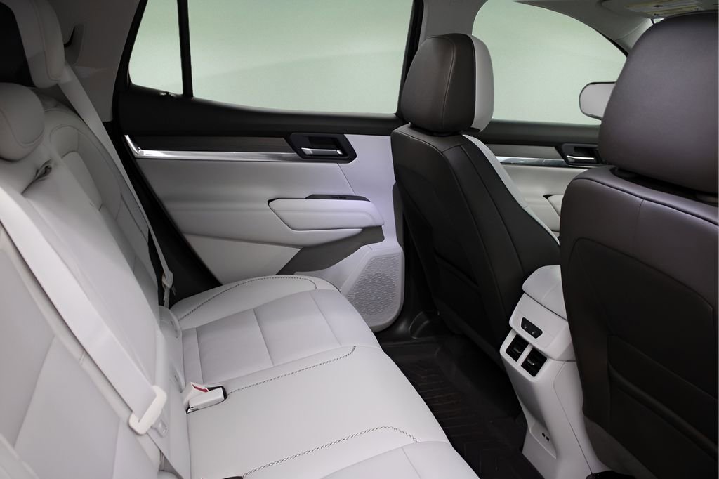 Used 2026 GMC Terrain Denali image 20