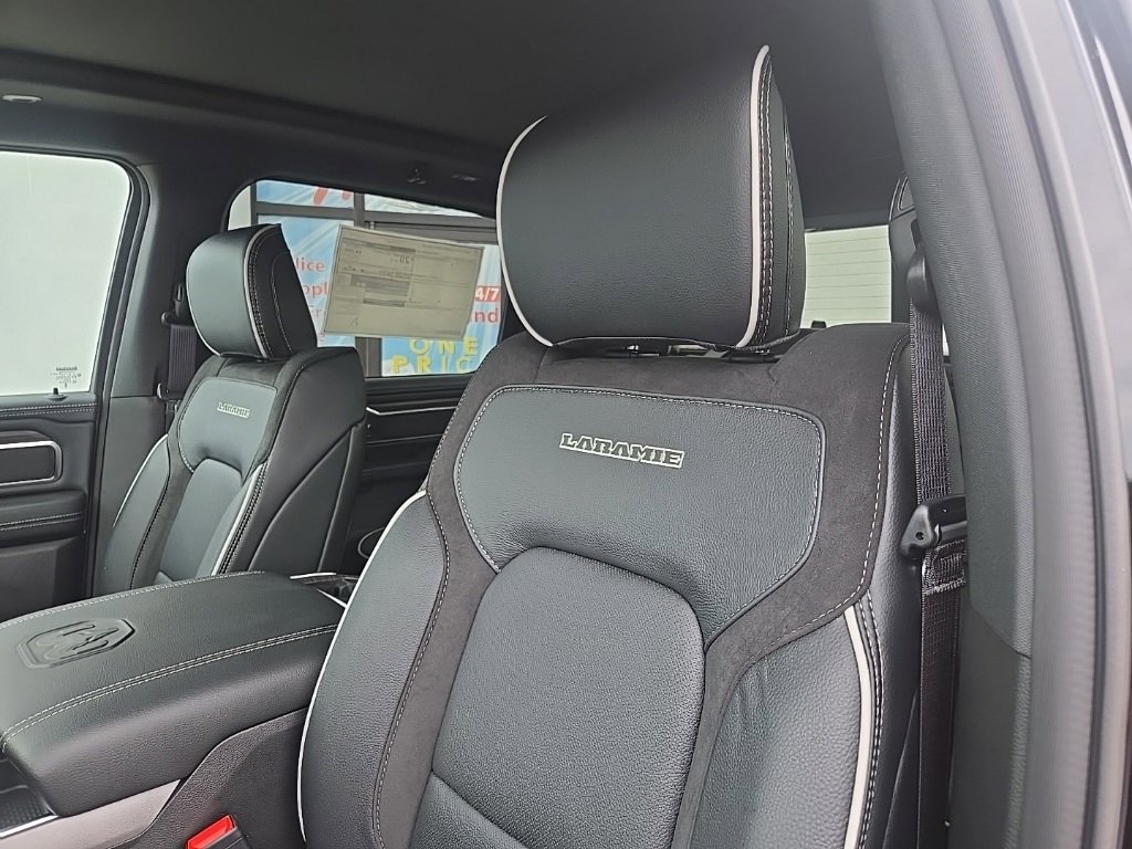 New 2026 RAM 1500 Laramie w/ Night Edition image 39