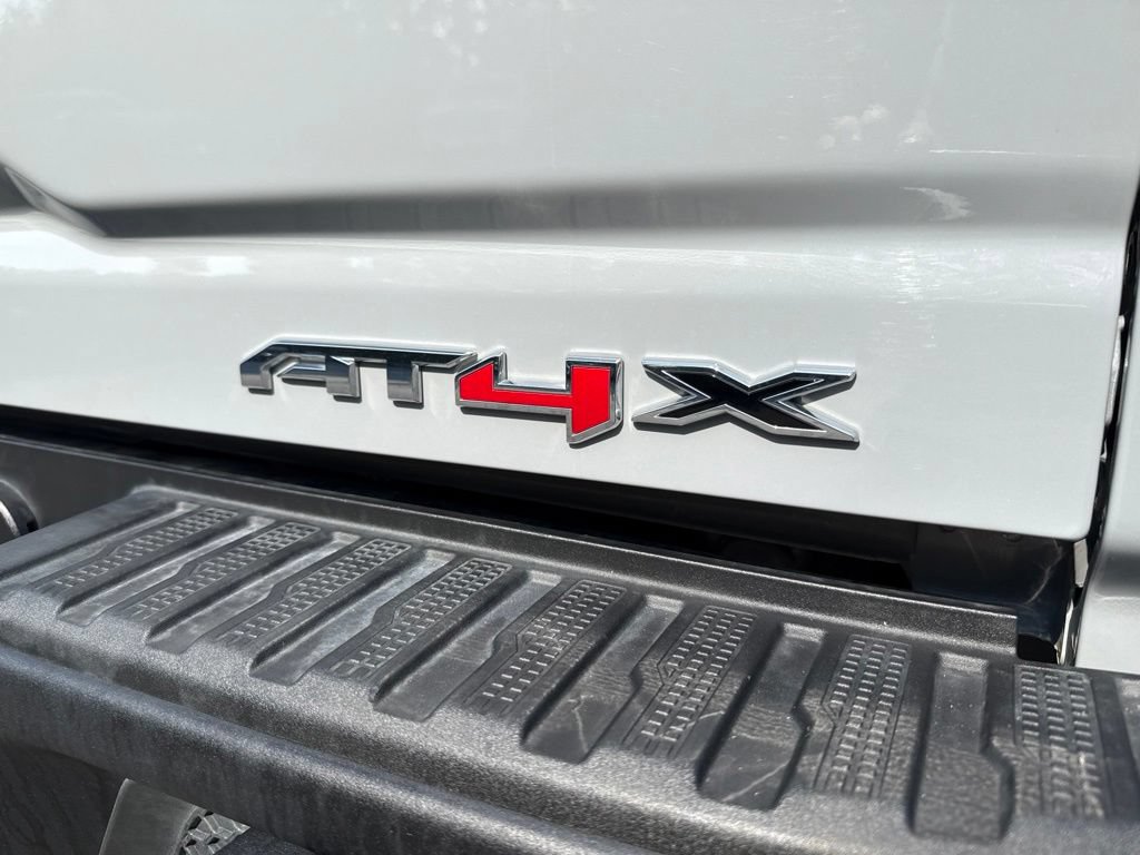 Used 2025 GMC Sierra 2500 AT4X w/ AT4X AEV Edition AWD/4WD image 10