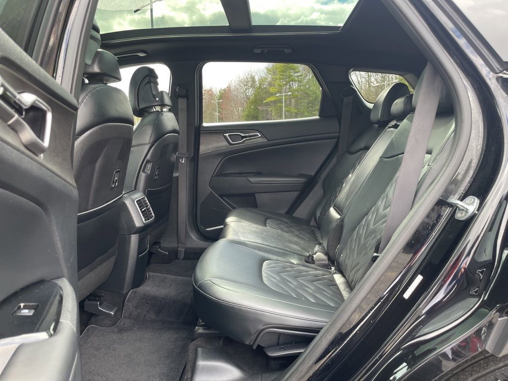 Used 2023 Kia Sportage X-Line w/ X-Line Premium Package AWD/4WD image 31