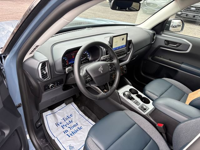 Used 2024 Ford Bronco Sport Outer Banks AWD/4WD image 3