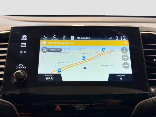 Used 2021 Honda Pilot Touring image 12