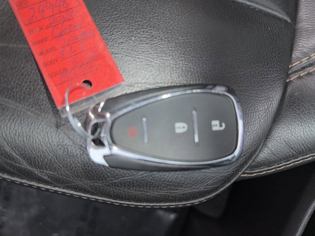 Used 2020 Chevrolet Traverse LT w/ LT Premium Package image 30