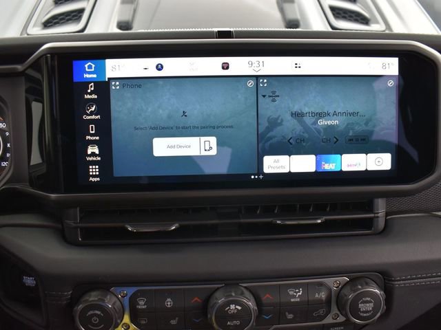 New 2026 Jeep Wrangler Unlimited Rubicon w/ Steel Bumper Group image 12