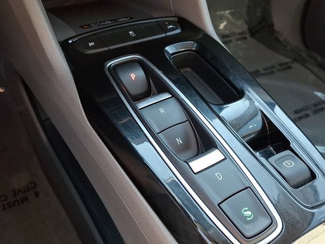 Used 2023 Chevrolet Bolt EUV Premier FWD image 16