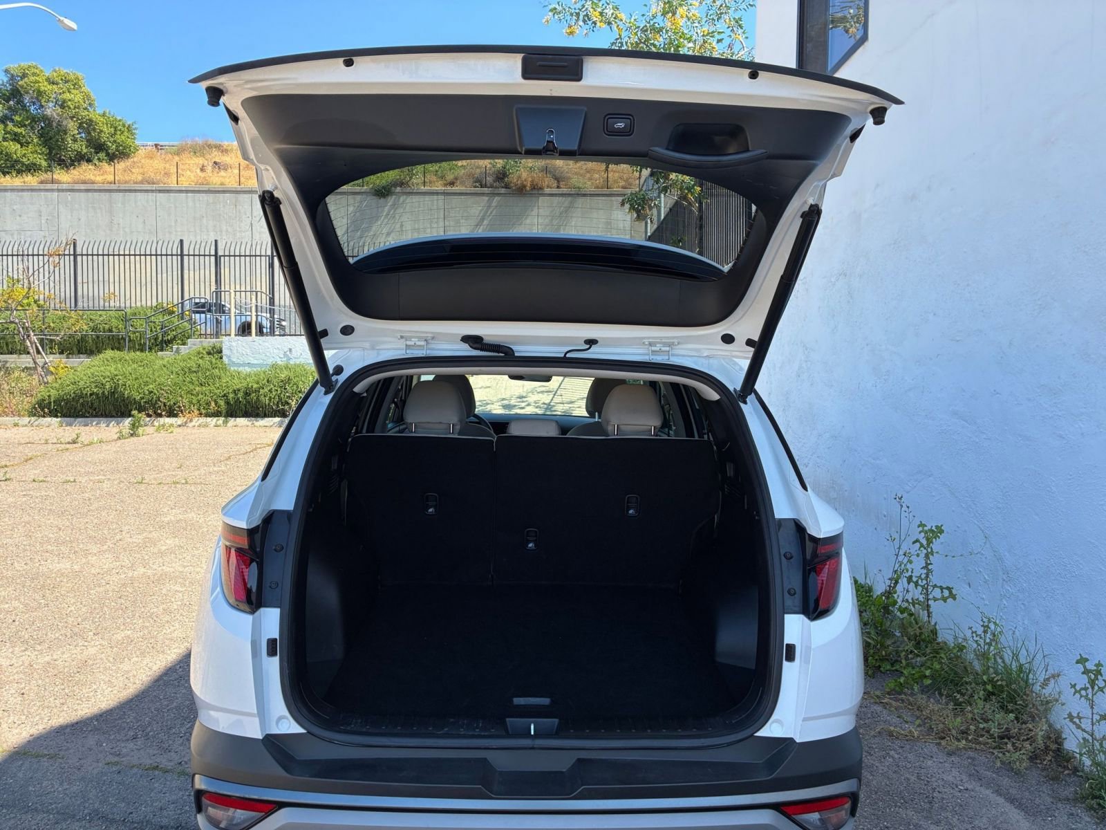 Used 2025 Hyundai Tucson SEL FWD image 33