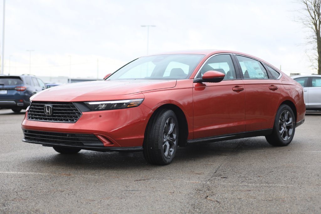 New 2026 Honda Accord EX-L image 3
