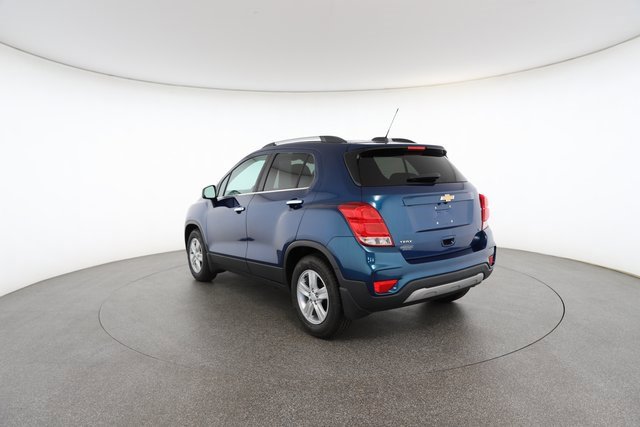 Used 2019 Chevrolet Trax LT w/ LT Convenience Package image 11