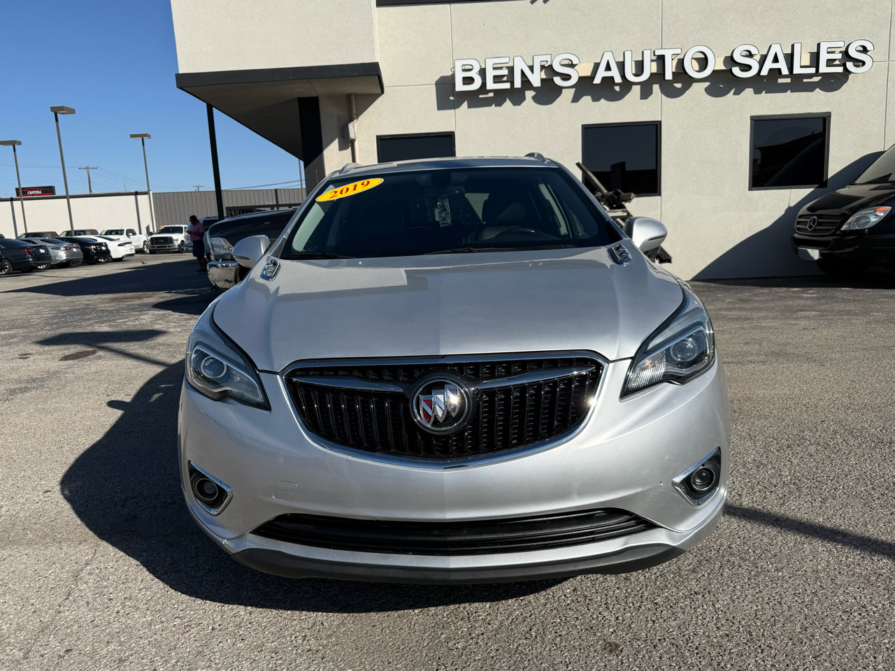 Used 2019 Buick Envision Essence image 3