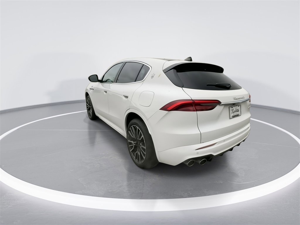 New 2024 Maserati Grecale GT image 8