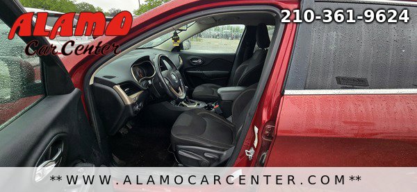 Used 2017 Jeep Cherokee Latitude FWD image 31
