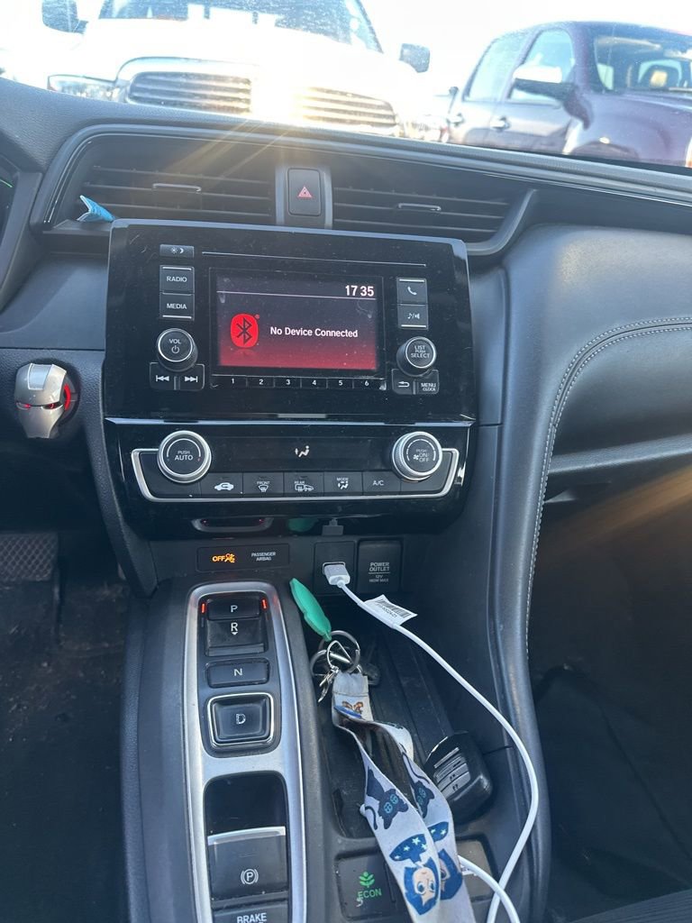 Used 2019 Honda Insight LX image 17