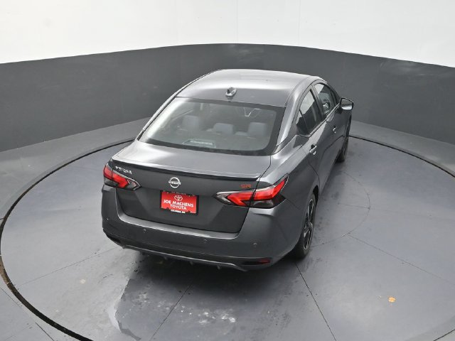 Used 2024 Nissan Versa SR FWD image 28