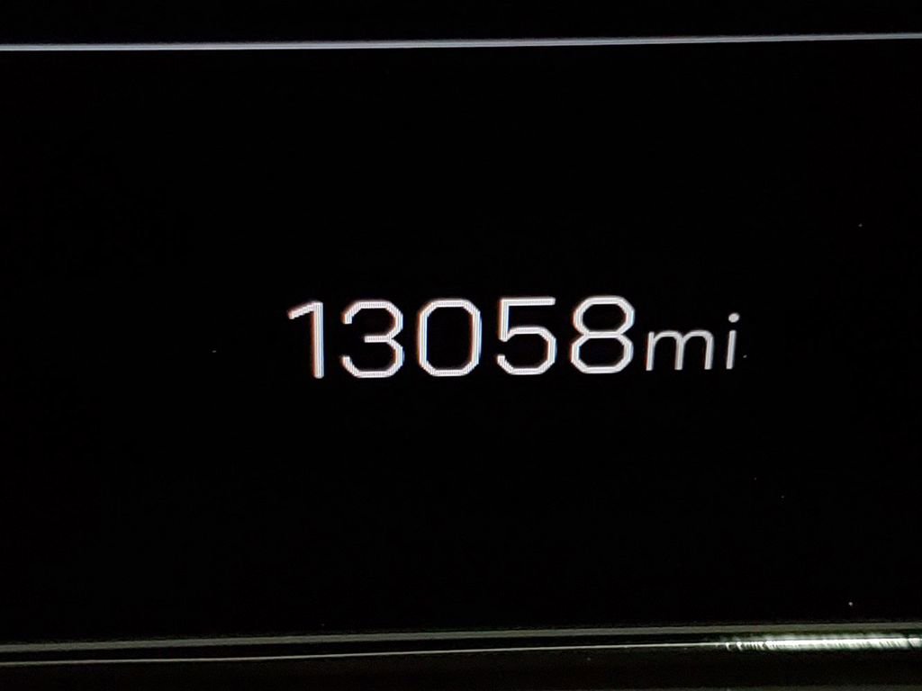 Used 2025 GMC Terrain Elevation image 15