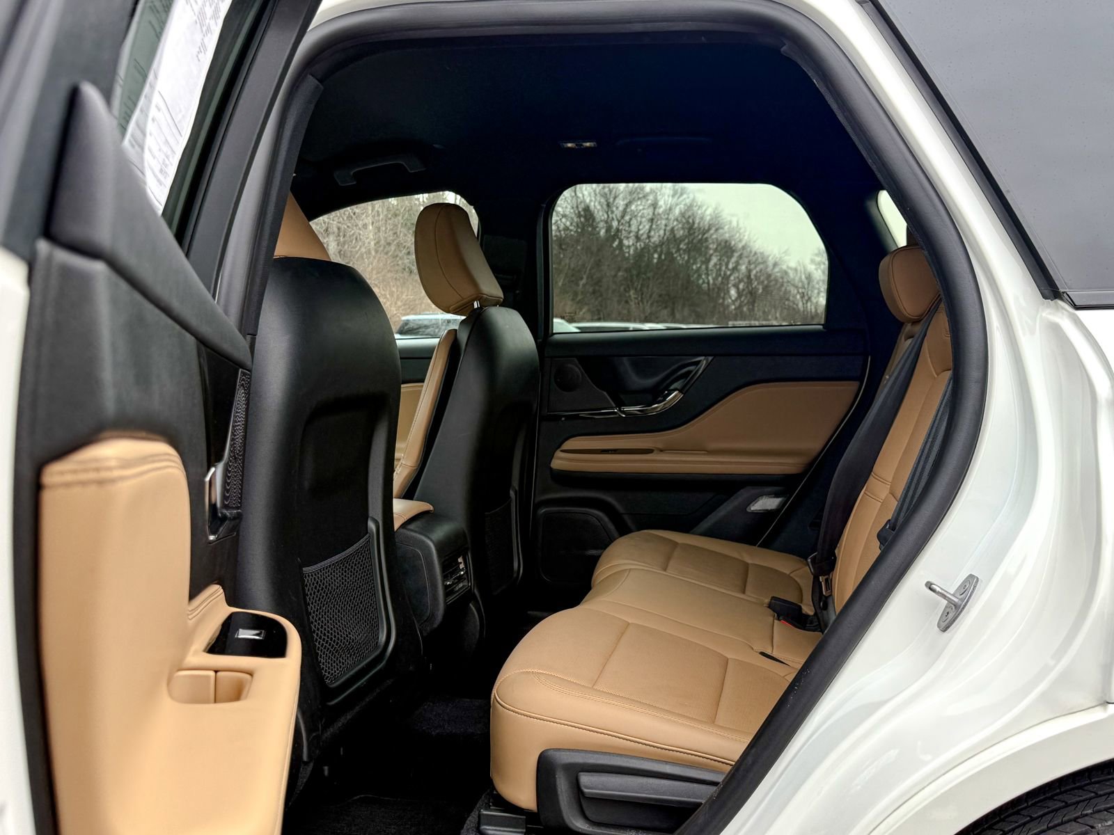 Used 2023 Lincoln Corsair Reserve w/ Jet Appearance Package image 19