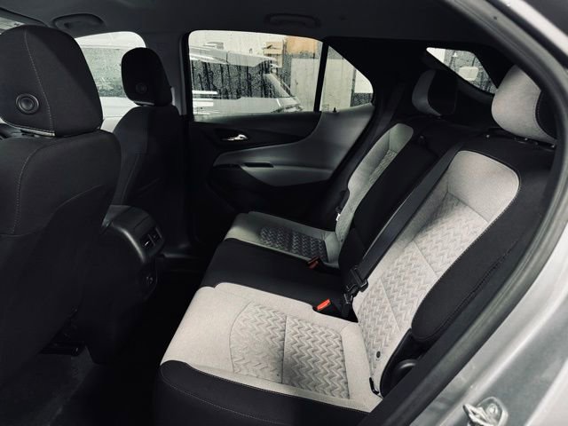 Used 2024 Chevrolet Equinox LT image 18