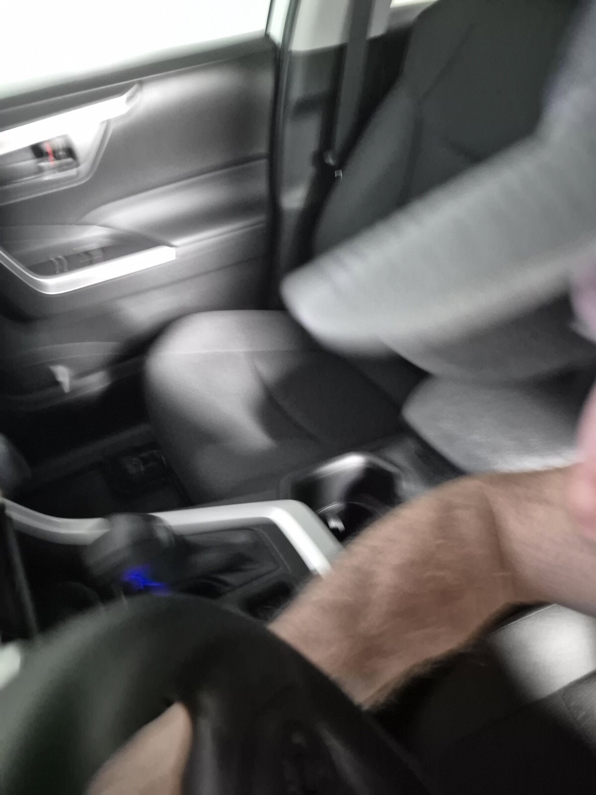 New 2025 Toyota RAV4 LE image 30