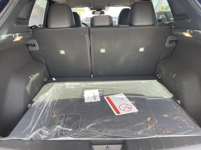 New 2025 Nissan Kicks SR image 19