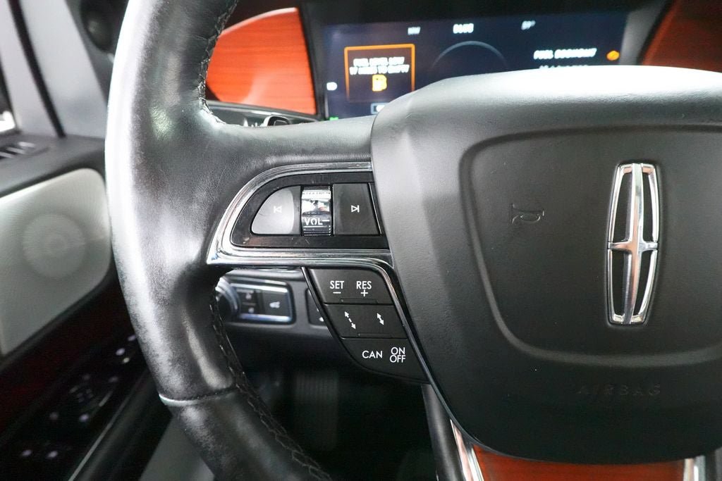 Used 2021 Lincoln Navigator Reserve AWD/4WD image 15