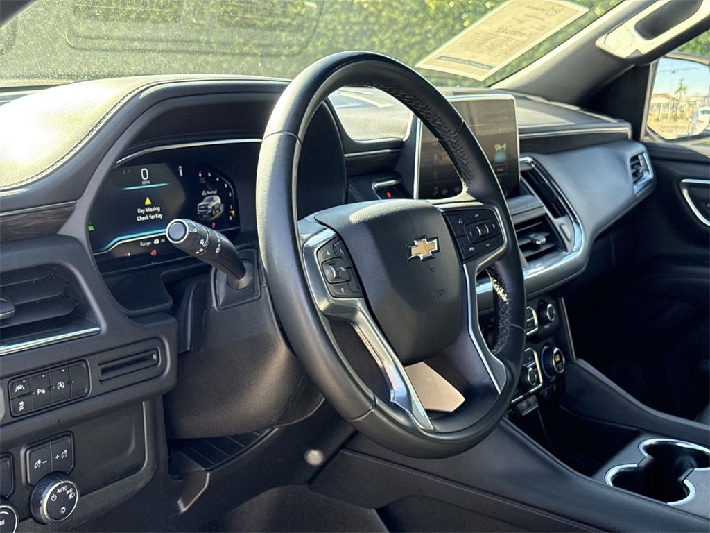 Used 2024 Chevrolet Suburban LT image 9