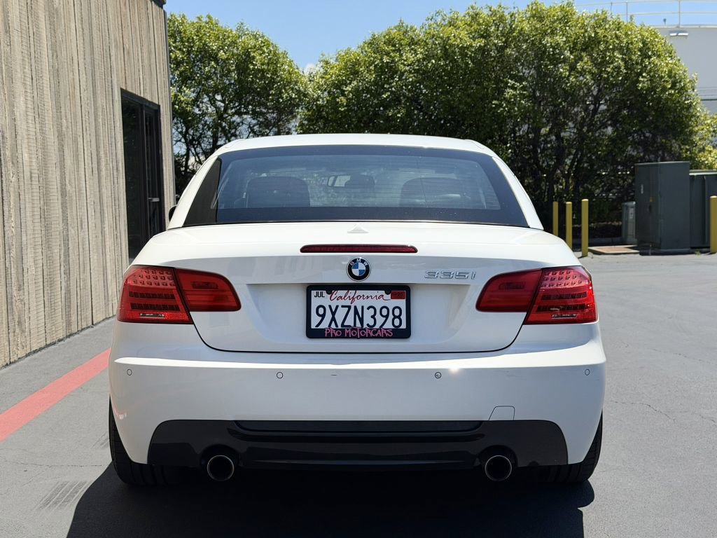 Used 2013 BMW 335i Convertible RWD image 6