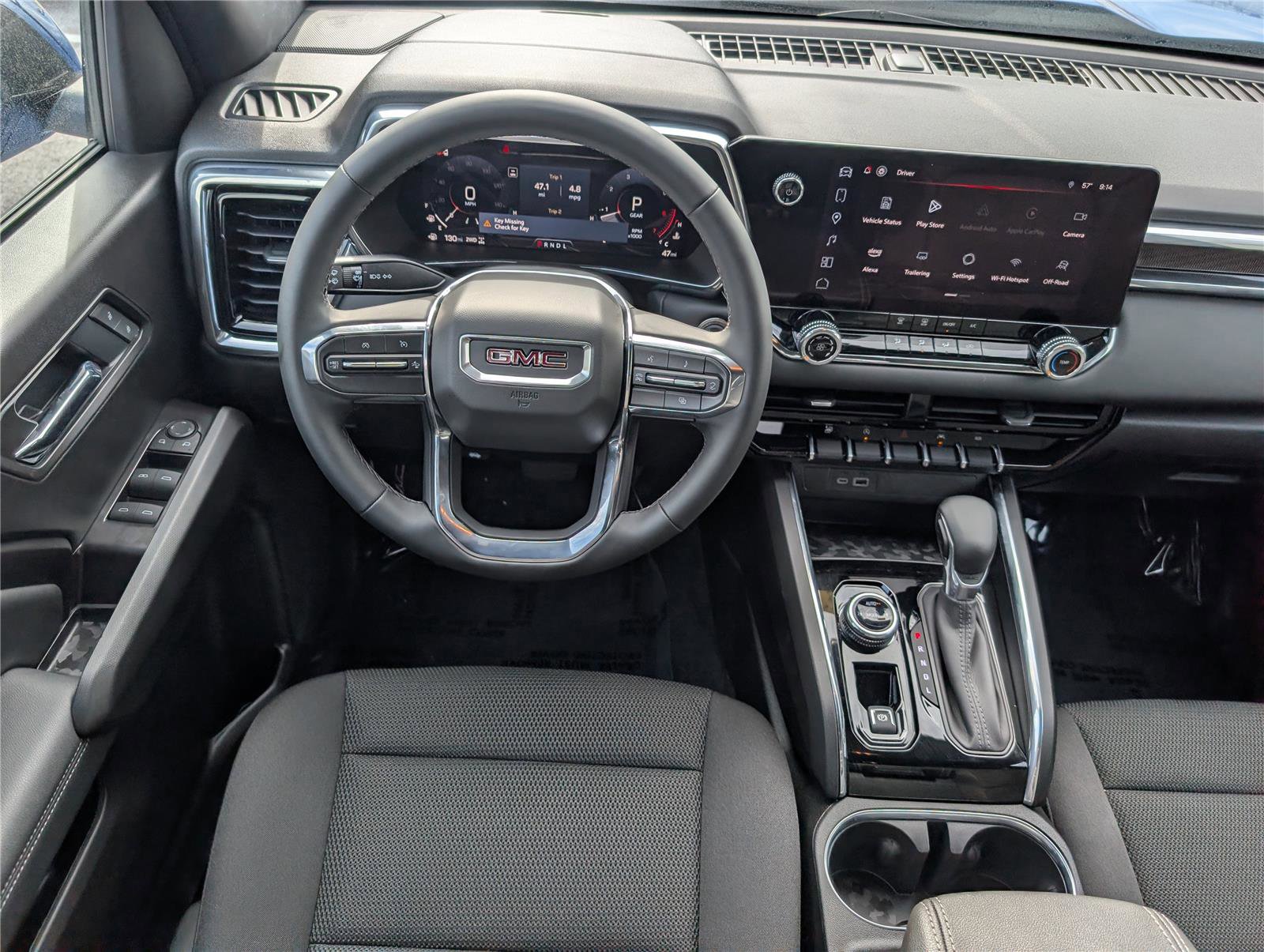 Used 2025 GMC Canyon Elevation w/ Technology Package image 17