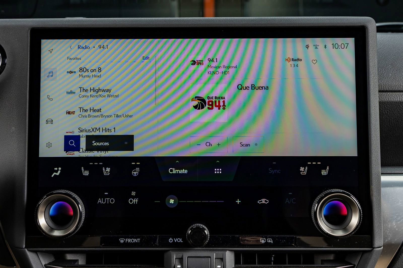 Used 2025 Lexus GX 550 image 25