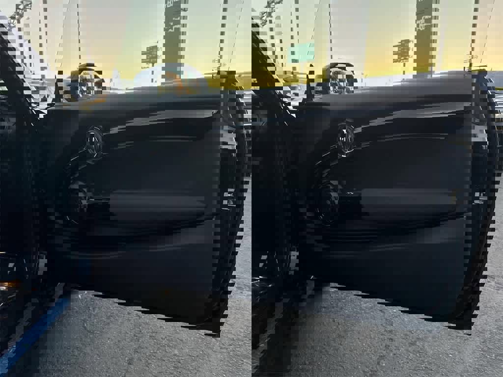 Used 2023 MINI Cooper SE image 33