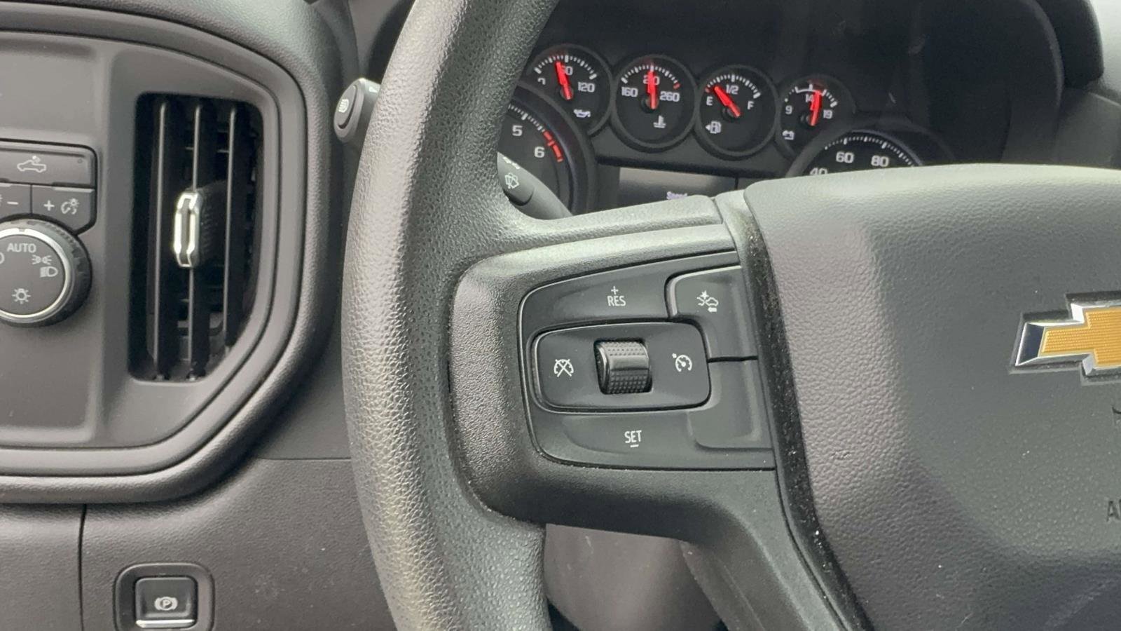 Used 2025 Chevrolet Silverado 1500 W/T image 22