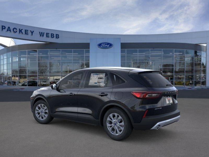 New 2026 Ford Escape Active w/ Cold Weather Package FWD image 6