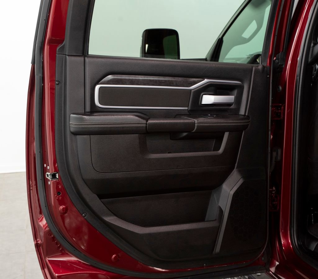 Used 2024 RAM 2500 Big Horn image 9