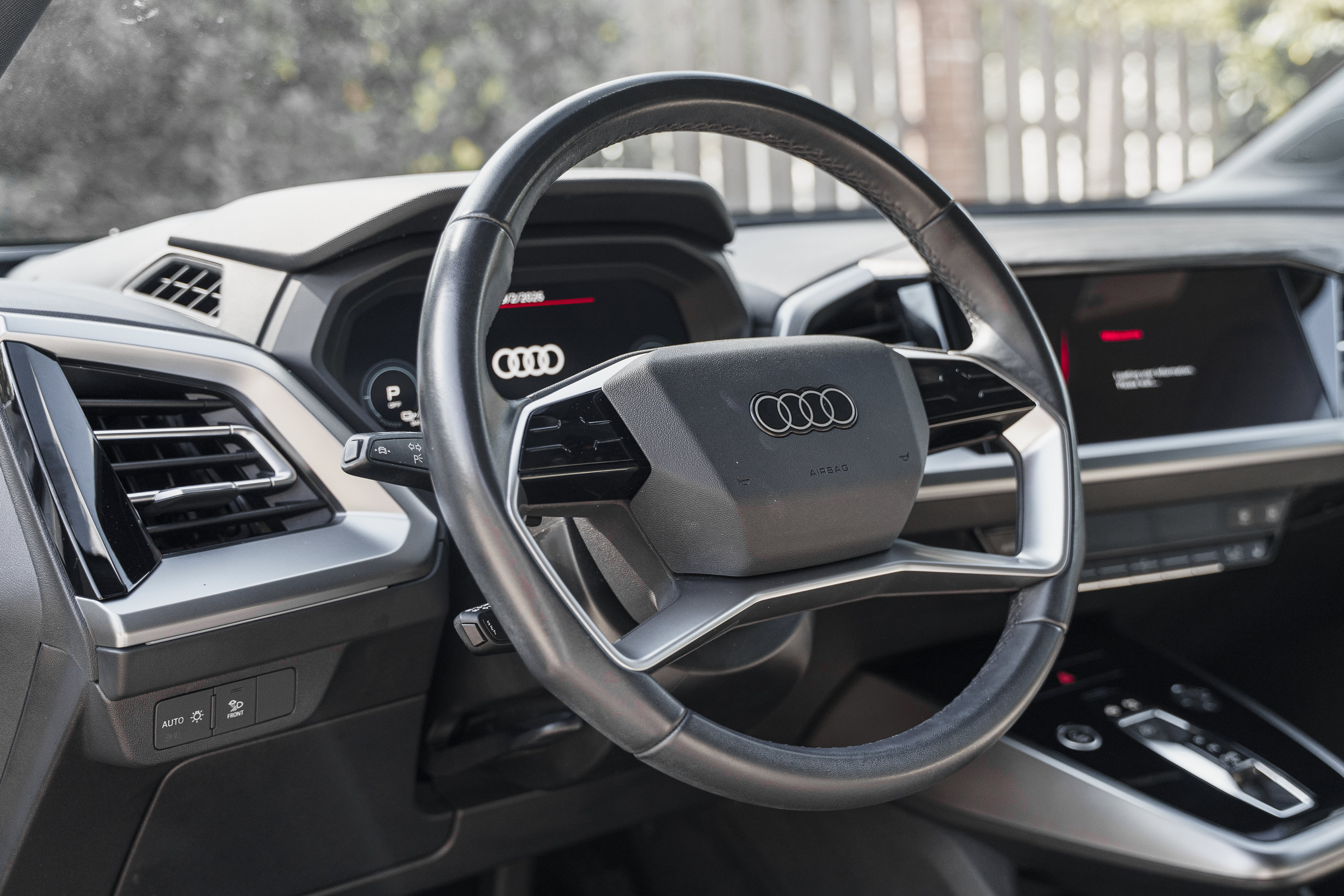 Used 2023 Audi Q4 e-tron Prestige AWD/4WD image 8