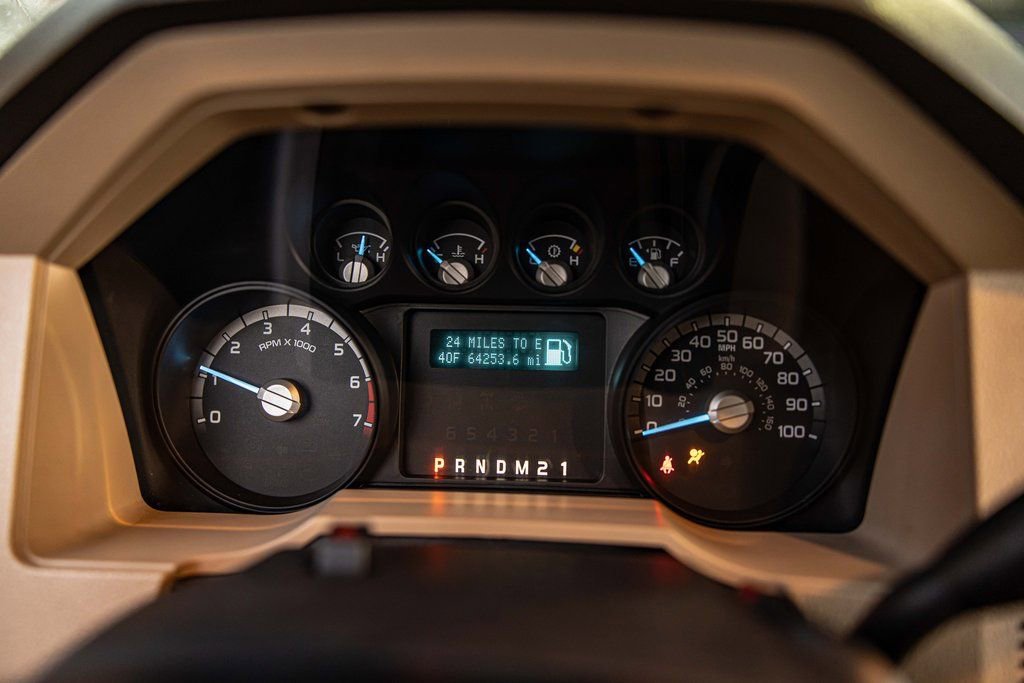 Used 2011 Ford F350 XLT w/ Camper Pkg image 20