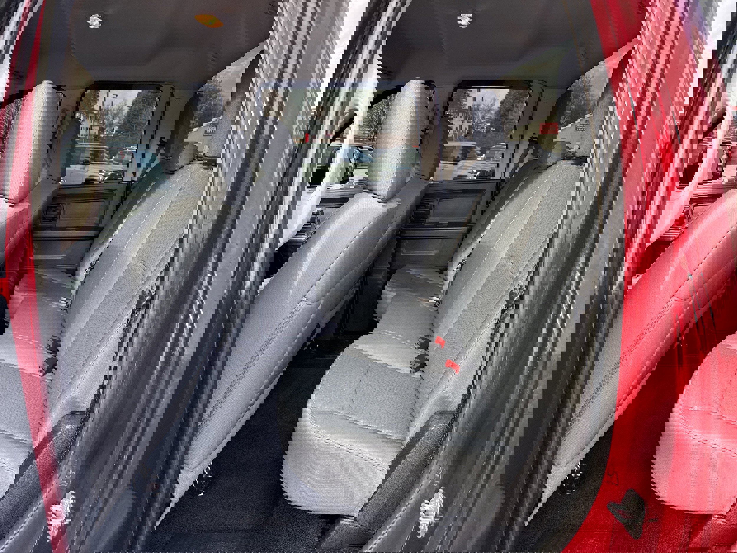 Used 2014 RAM 3500 Tradesman w/ Chrome Appearance Group image 10