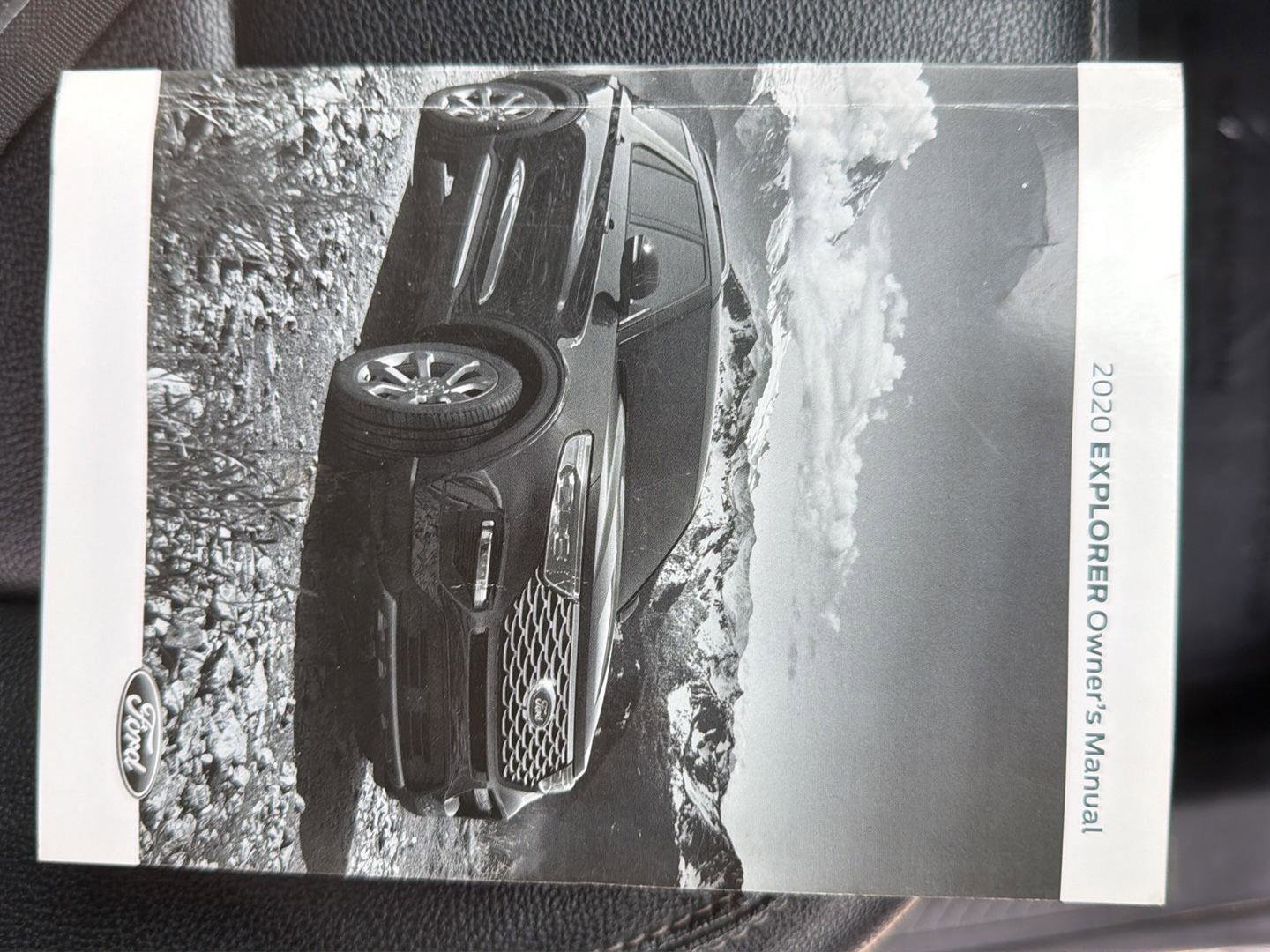 Used 2020 Ford Explorer XLT w/ Equipment Group 202A image 38