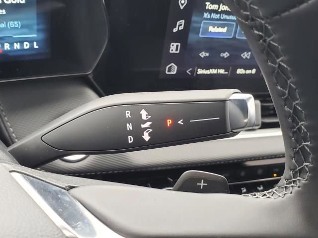 New 2026 Chevrolet Equinox LT w/ Convenience Package II image 24