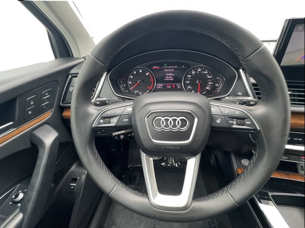 Used 2023 Audi Q5 2.0T Premium w/ Convenience Package AWD/4WD image 24
