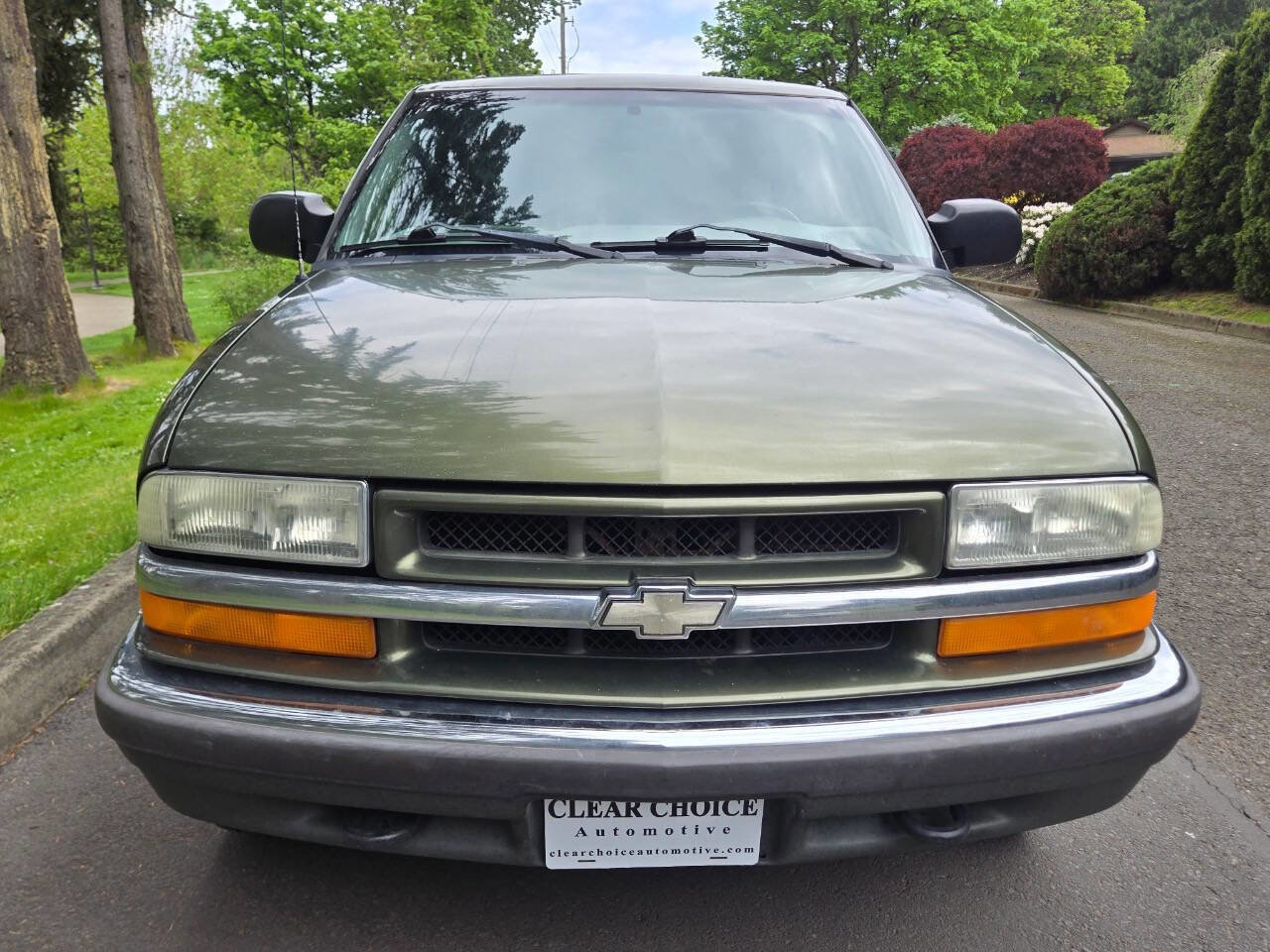 Used 2001 Chevrolet Blazer LT AWD/4WD image 6
