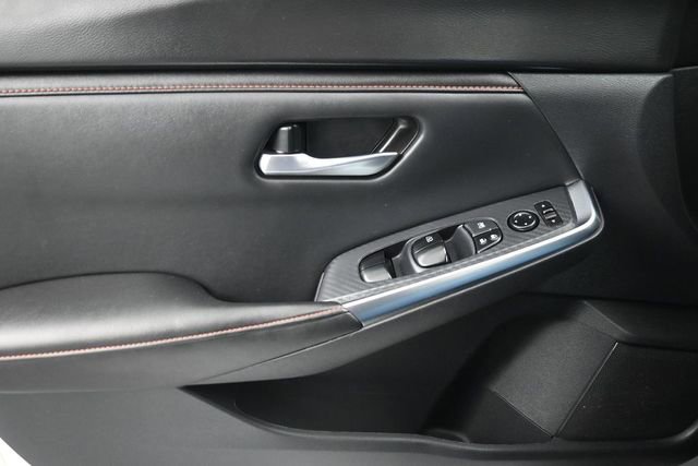 Used 2024 Nissan Sentra SR w/ Lighting Package FWD image 24