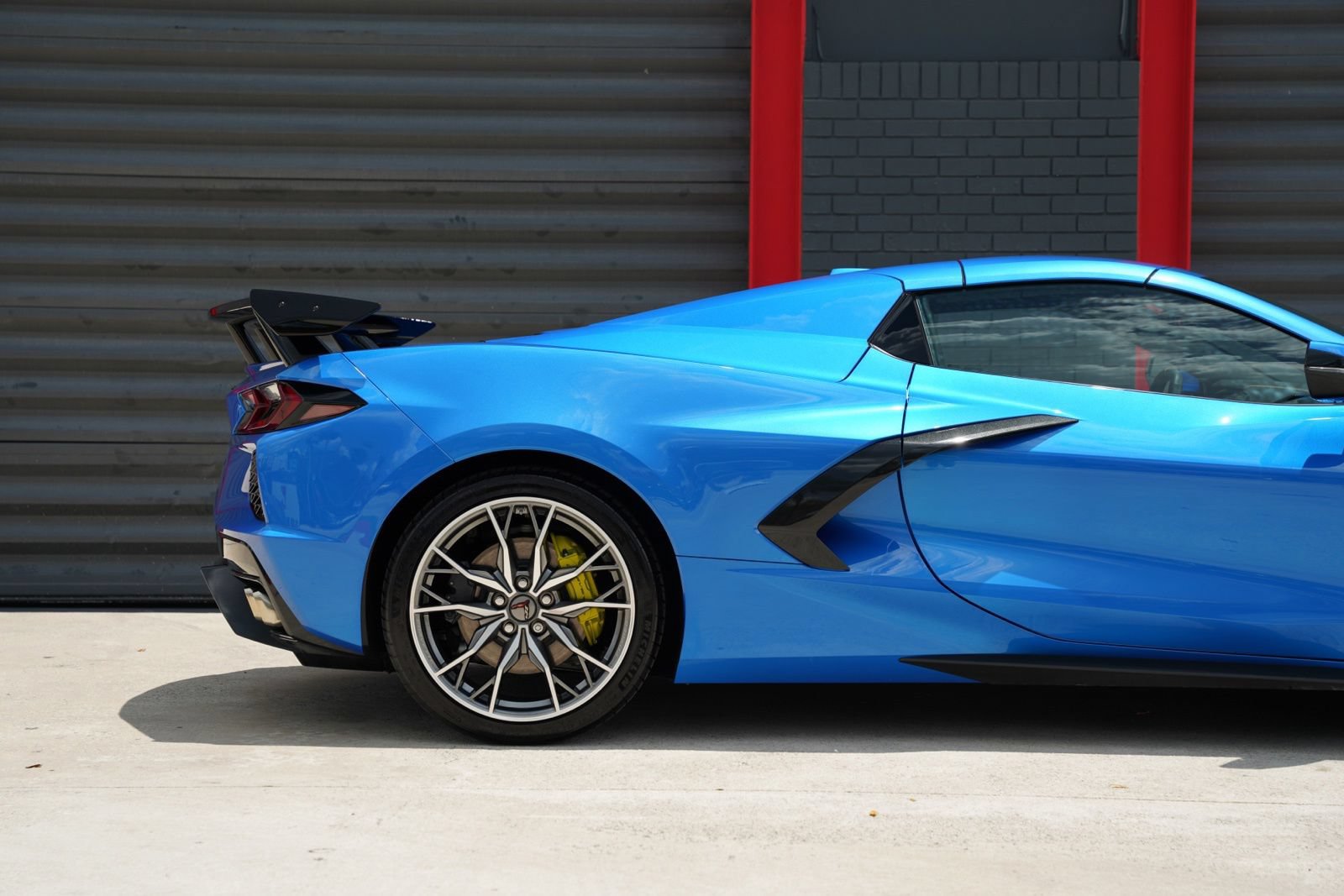 Used 2024 Chevrolet Corvette Stingray Preferred Conv w/ Battery Protection Package RWD image 13