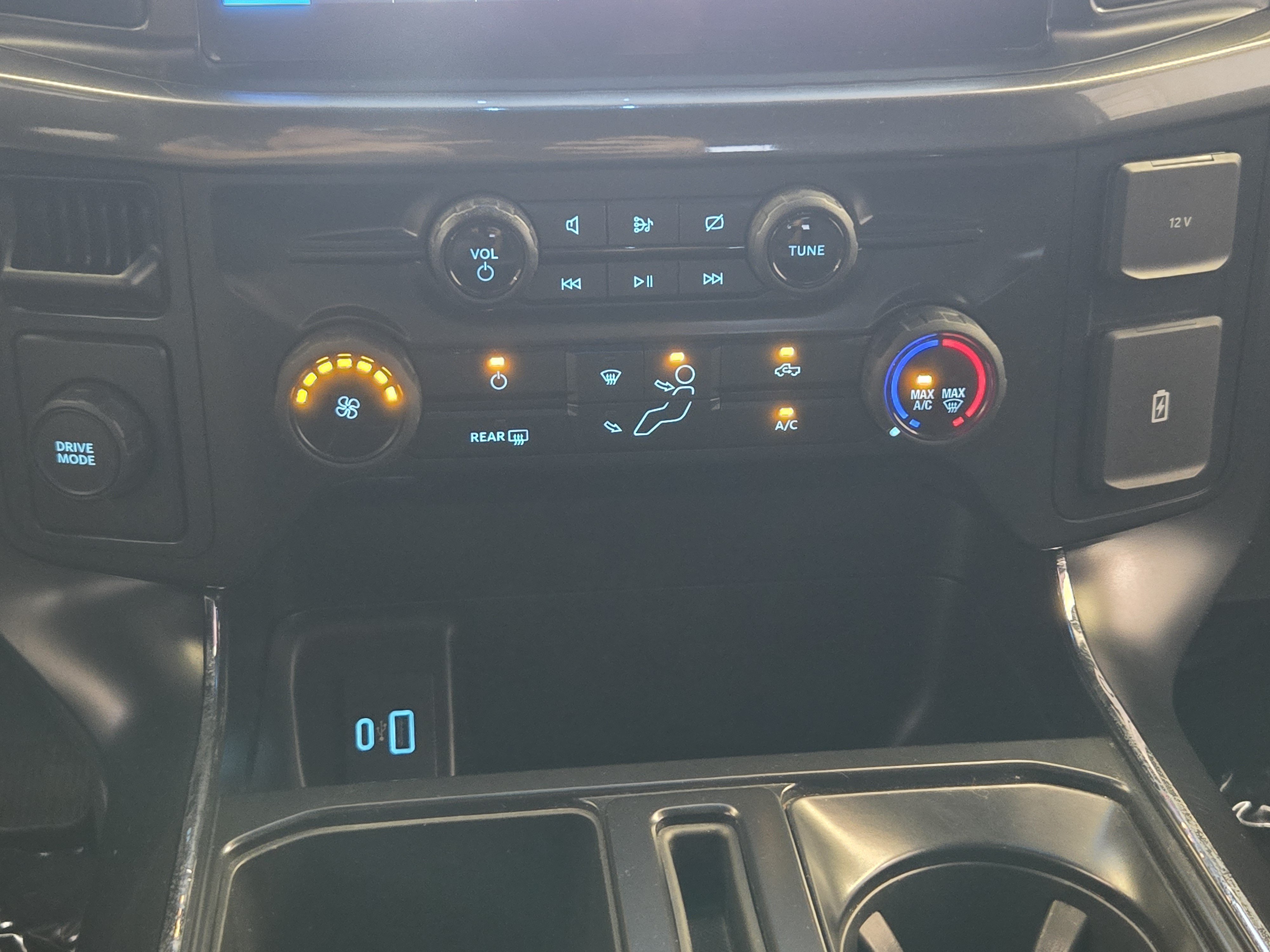 Certified 2024 Ford F150 STX w/ STX Black Appearance Package RWD image 18
