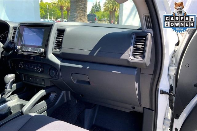 Used 2022 Nissan Frontier S w/ Technology Package RWD image 16