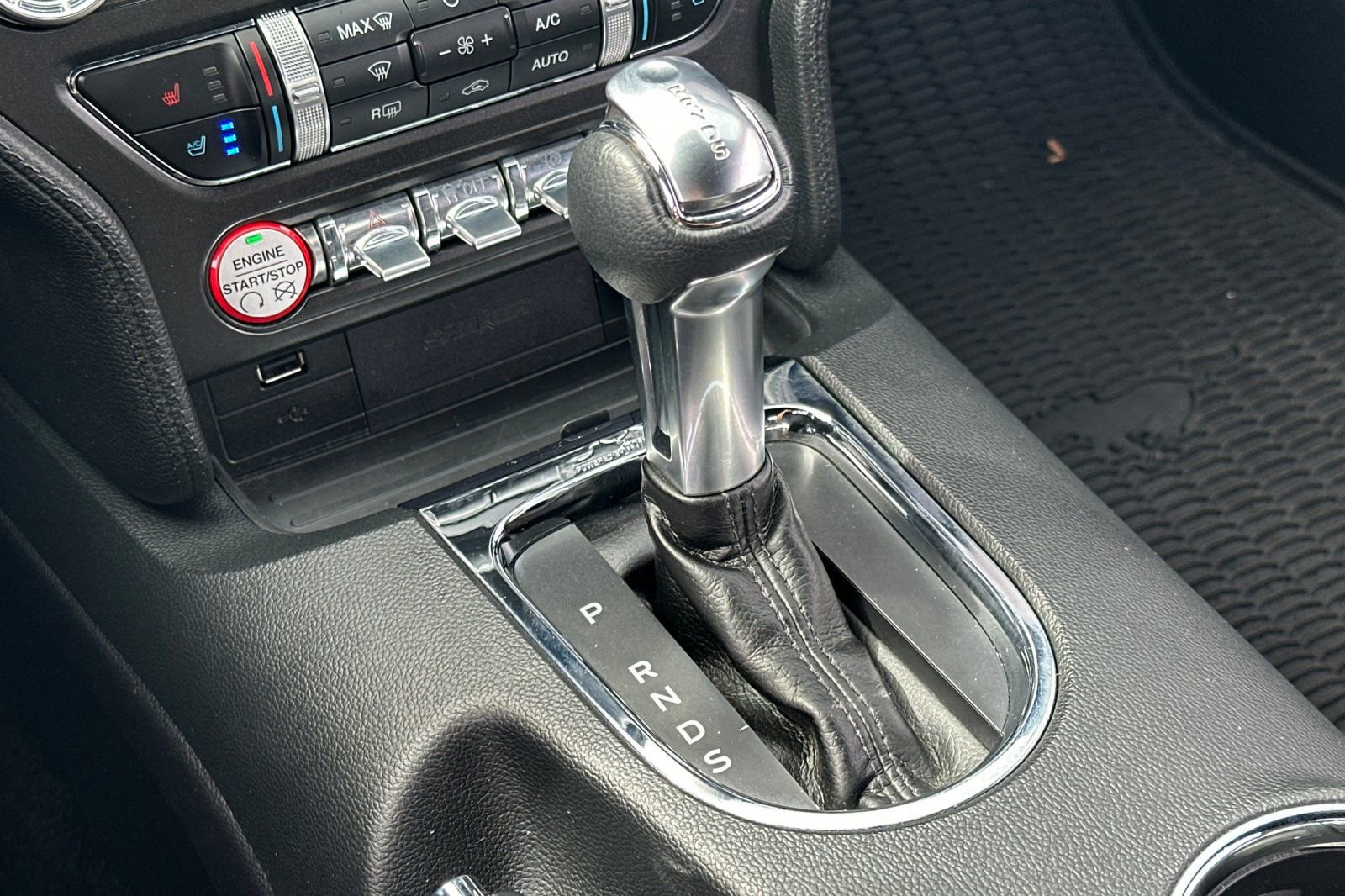 Used 2015 Ford Mustang GT Premium image 19