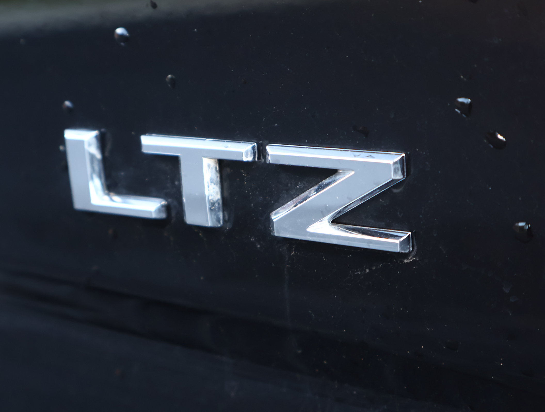 Used 2025 Chevrolet Silverado 1500 LTZ AWD/4WD image 29